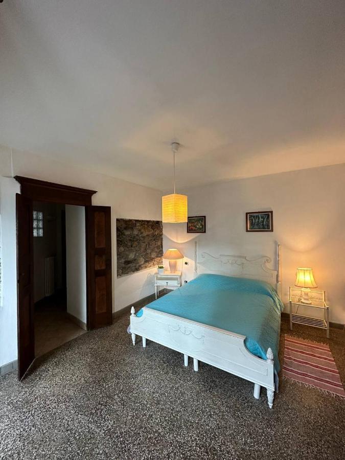 Casa Sasso E Legno Apartment Omegna Luaran gambar