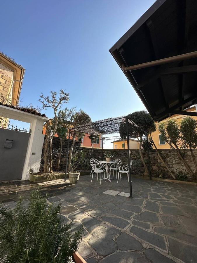 Casa Sasso E Legno Apartment Omegna Luaran gambar